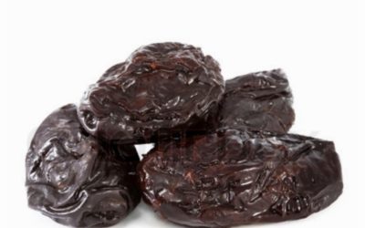 The Nutrition and Health Benefits of Dried Plums (AKA Prunes)