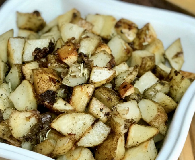 These crispy roasted potatoes make a great dinner side dish or mix them with your morning eggs for a balanced breakfast.