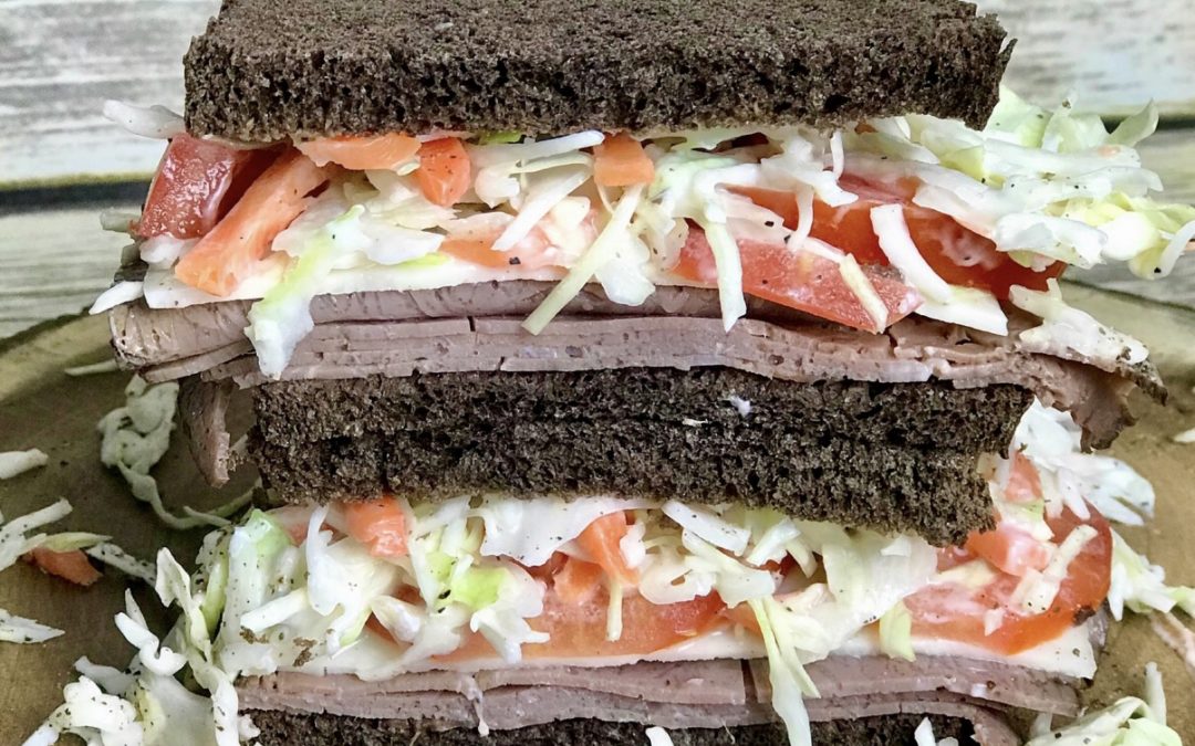 This roast beef and pumpernickel sandwich provides 360 calories, 35 g carbohydrates, 1 g fiber, 24 g protein, 14 g fat, and 20% of the DV for calcium and iron – making it a simple, balanced and easy quick meal.