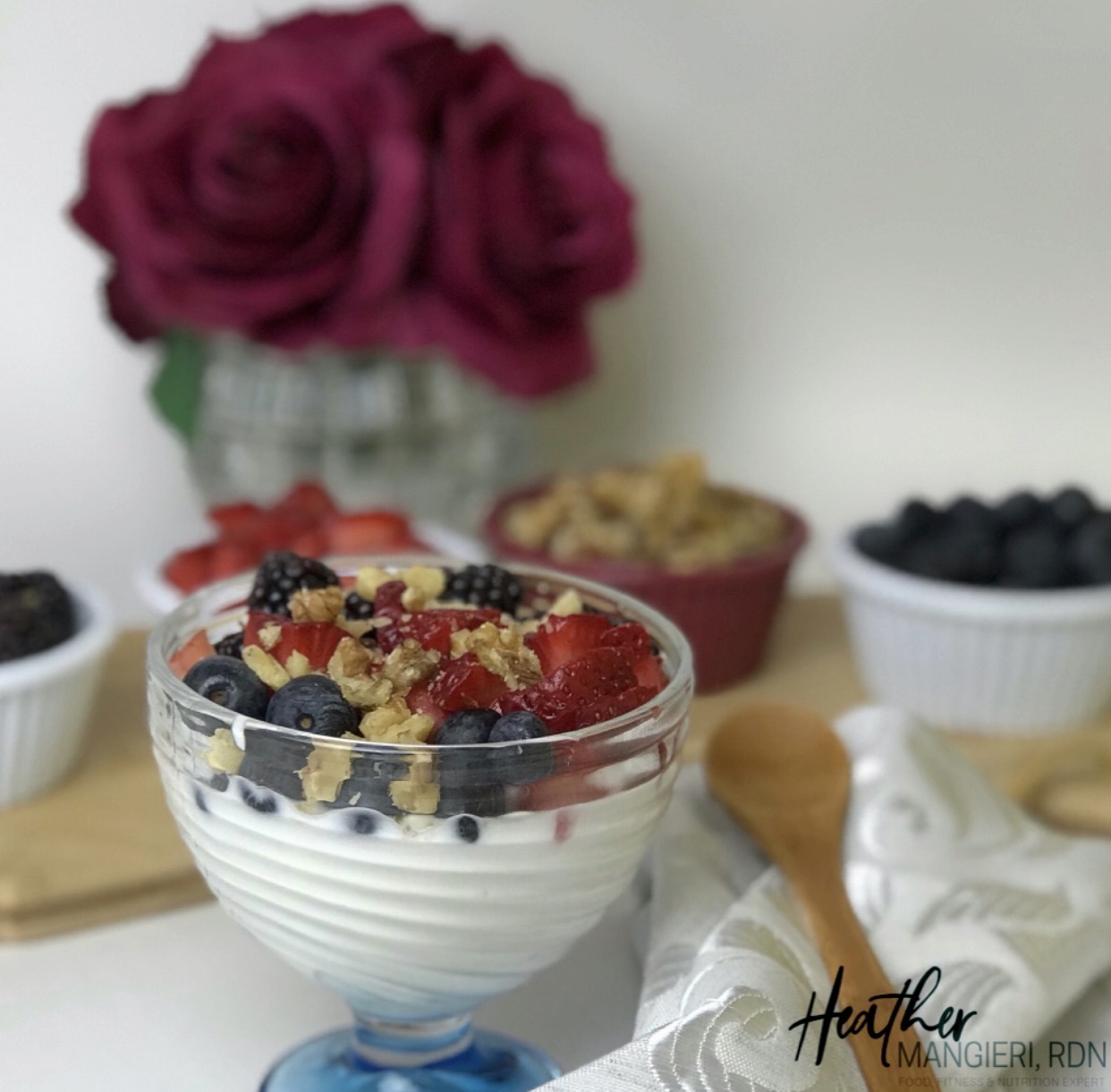 Seven Balanced Greek Yogurt And Smoothie Bowls Heather Mangieri Nutrition