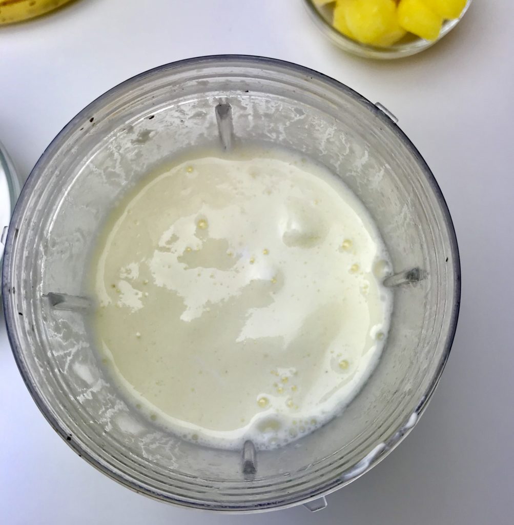 How To Make a Pineapple banana protein smoothie