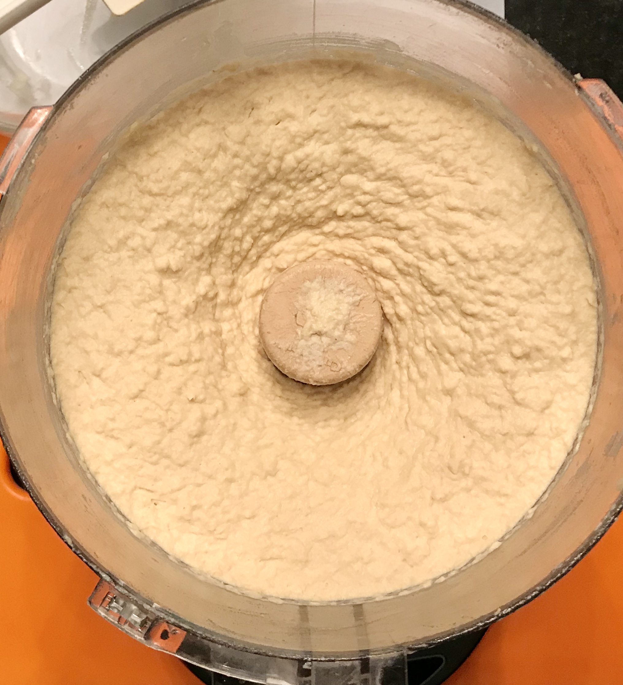 HUMMUS in a FOOD Processor Heather Mangieri Nutrition