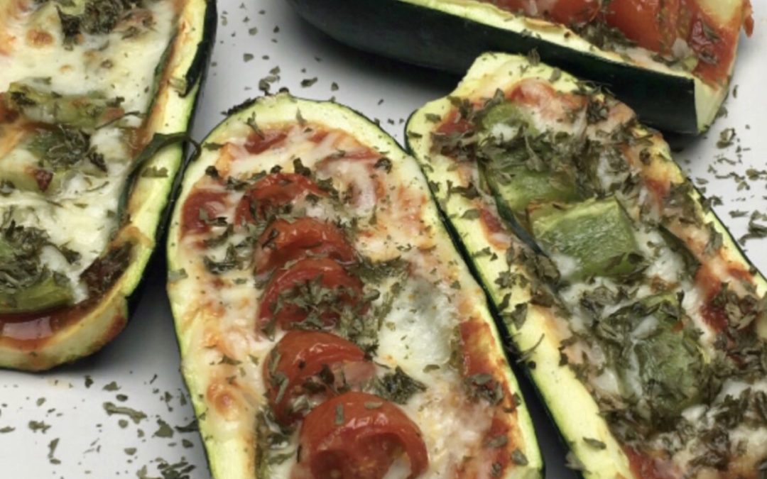 How to make zucchini pizza boats - the recipe, caloreis and nutrition information