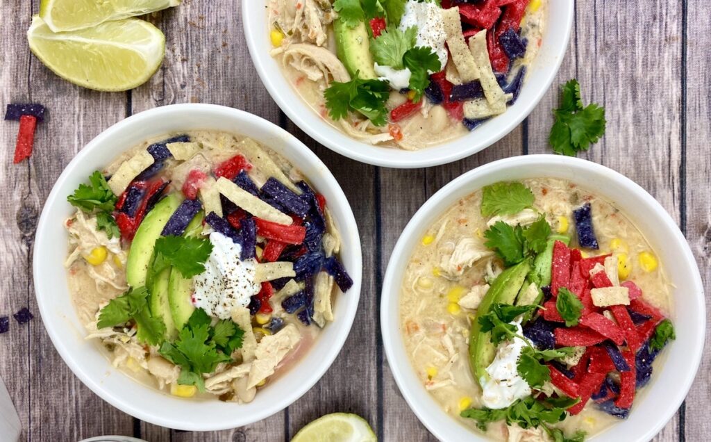 Recipe on how to make healthy, creamy, white bean chicken chili. Calorie and nutrition information included