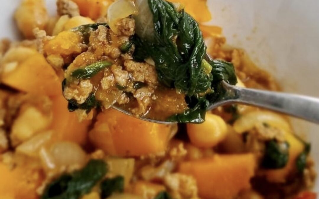 This savory Tuscan turkey, bean and butternut squash stew is packed with Italian flavors and loaded with protein, fiber and nutrition. A perfect meal for home or re-heated when you’re on the go.