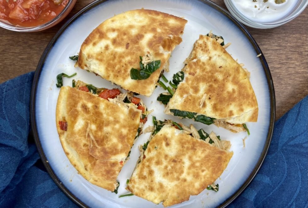 Easy Chicken And Spinach Quesadilla - Heather Mangieri Nutrition