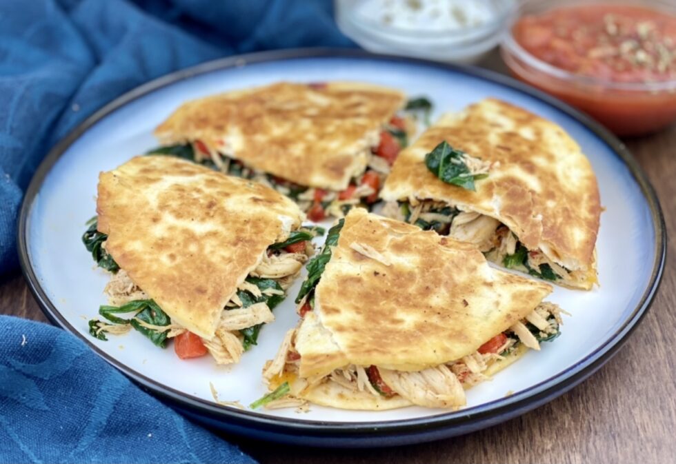 Easy Chicken And Spinach Quesadilla Heather Mangieri Nutrition