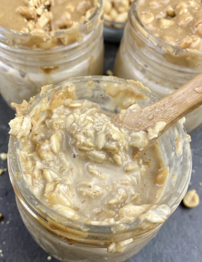 If you love peanut butter, you’re going to love these peanut butter protein overnight oats! Make them in advance so you have a quick, no-cook breakfast or protein-packed snack during the day.
